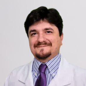 Dr. Rinaldo Constanzo Trotta CRM 94.751/SP | RQE 2332 Graduacão e formacao pela Faculdade de Medicina do ABC. Principal área de atuação Glaucoma.
Atualmente exercendo preceptoria na Disciplina de Oftalmologia da Faculdade de Medicina do ABC.